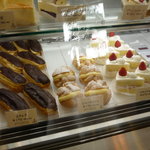 ママのえらんだ元町ケーキ - ☆他にもいろいろ気になりますね（＾ｖ＾）☆