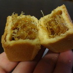 Sunny Hills - 繊維質のつまったパイナップルケーキ