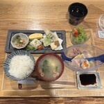 艶吉 花園邸 - 日替わり定食