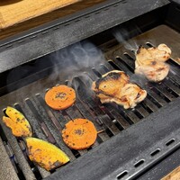 鶏焼き肉 囲 - 
