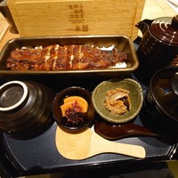 うなぎ四代目菊川 神戸三宮店 - 