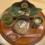 銀座 しのはら - 氷柱　氷室神事　胡瓜と海月酢の物　タコのおぐらに　小鮎の南蛮漬け　鴨ロース　お麩とチーズ　青梅の甘露煮　魚そうめん　ウズラ卵　こはだ、鮭みぞれ和え　スズキ