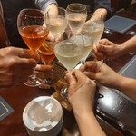 Restaurant & Bar THE KING GEORGE - ウェルカムシャンパンで乾杯