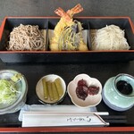 信州手打ち十割そば処　良竺庵 - 二種天《田舎・更科》