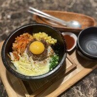 馬刺しと焼き鳥 グルマン三年坂 - 
