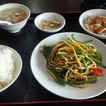 中国料理　洪福 - 日替わり定食　チンジャオロース