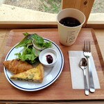 パークレーンコーヒー - モーニングプレートとアイスティー