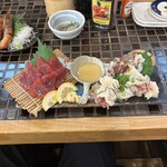 串揚げ角打ち しらすくじら - 