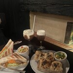 カフェ・トロワバグ - 