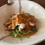 手打そば 車家 - 鶏肉と夏野菜のサラダ