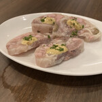 スペイン食堂 ラ・ファローラ - 豚足とオリーブのゼリー寄せ