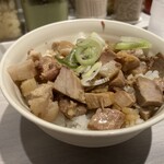 横浜家系 てつ家 - 半チャーシューまぶし