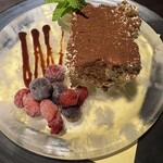 博多野菜巻き串焼き ここにこんね - 