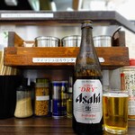 家家家 - スードラとカウンターの様子