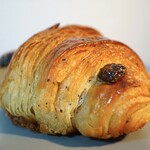 パン工房 Riso - ・アールグレイとチョコのクロワッサン 410円/税込