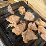 ホルモン製作所ななや - 