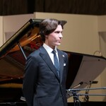 アメリカパビリオンレストラン - ピアノ：Jaeden Izik-Dzurko 2024年リーズ国際ピアノコンクール優勝 モントリオール国際音楽コンクールグランプリ受賞