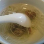 伊達の牛たん本舗 - テールスープ
      