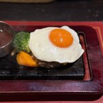 下北沢 とろける大人のハンバーグ - 