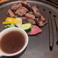 RED ROOM rooftop & grill - 