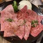 やきにく 牛三 おおつか - 