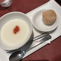 謝朋殿 仙台店 - 