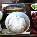 こびり処 - 素朴でおいしい、郡上のごはん魚（あまご）つき。