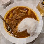 トプカ - 結構なボリュームです。ルーも多くなります。