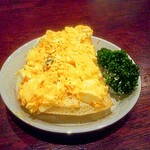 昼月MIDDAY MOON CAFE - たっぷり卵のタルタルパン