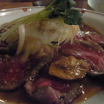 マルフクアパート - 牛のたたき（税別６５０円）