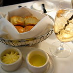 Occidental Grill & Seafood - 料理写真: