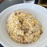 新華 - 半チャーハン