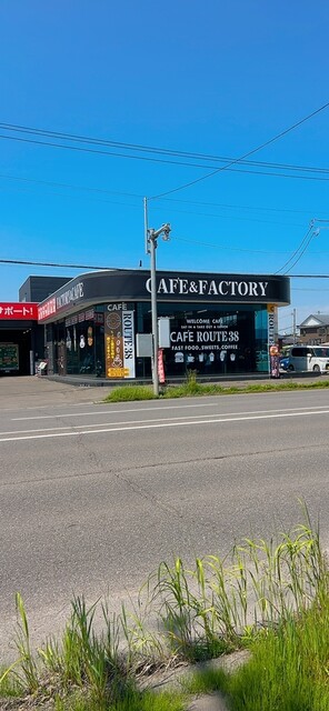 Cafe ROUTE38（カフェ ルートサンジュウハチ） - 新大楽毛（カフェ）