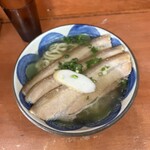 沖縄そば タイラ製麺所 国際通り店 - 