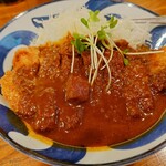 中央酒場 - カレーカツ850円
