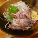 中央酒場 - イワシさしみ450円