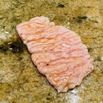 神田錦町 鮨たか晴 - 鮪カマトロ炙り