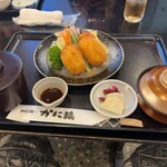 かに猿 - カニコロッケ定食　1200円
