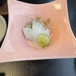 宵待ちの宿　萩一輪 - イカの刺身