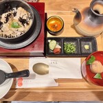 能加万菜 と成屋 - 