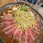 よし治 本店 - ホルモン鍋+上ロース（２人前）