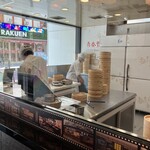 鼎泰豐 池袋東口S店 - 店頭で実演