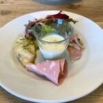 リトルネスト - サラダ仕立ての前菜