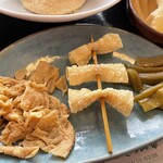 さんフィールド - ゆばの佃煮、串ゆば、山菜の煮物
