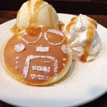 タコライスとパンケーキの店　アンマー - パンケーキ2枚トッピングバニラアイス、かけかけトッピングキャラメルシロップ♪