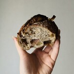 バルティザン ブレッドファクトリー - 