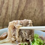 のぶ屋 - 肉リフトから