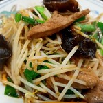 桂林 - レバニラ