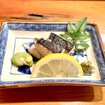 鮨処やまと - 鰆 焼き霜造り