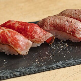 肉寿司２種トロける炙りトロ濃厚な赤身